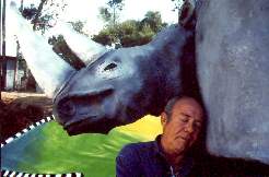 Kike et le rhino (� Vincent Muteau)