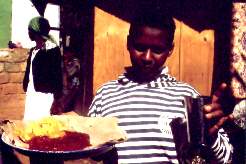 Injera - cr&ecirc;pe garnie (� Vincent Muteau)