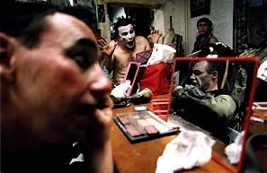Maquillage (&copy; Vincent Muteau)
